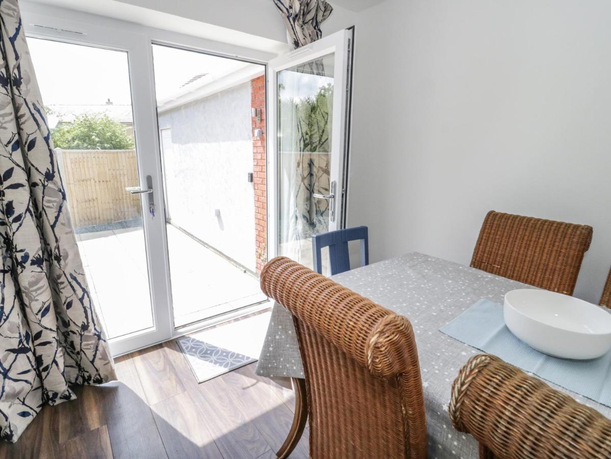 22 Gwel Yr Wyddfa Villa Menai Bridge Bagian luar foto